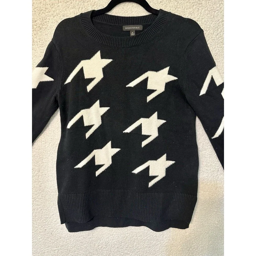 Banana Republic Black/White Herringbone Knit‎ Sweater Black Trim  Size S
